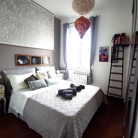 Happy House In N.010025-lt-2727 * Génova