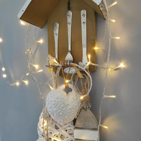 Happy House In N.010025-lt-2727