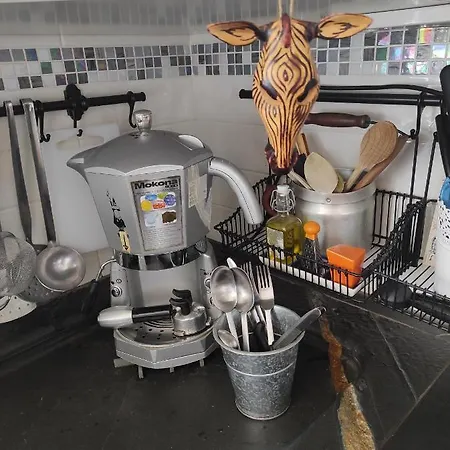 Happy House In N.010025-lt-2727 Génova